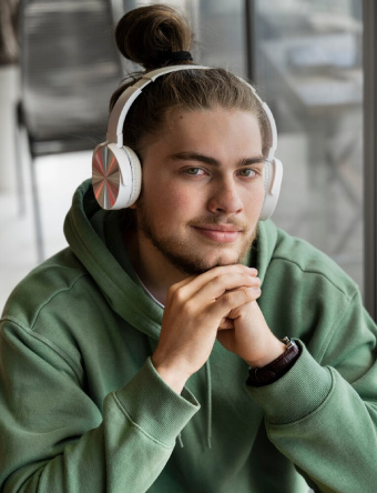 Grzegorz Emil